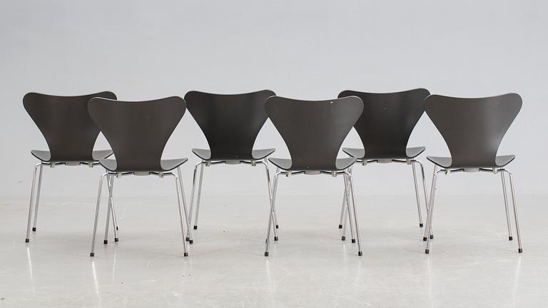 STOLAR, 6 st, "Sjuan", Arne Jacobsen, Fritz Hansen, Danmark 2004.
