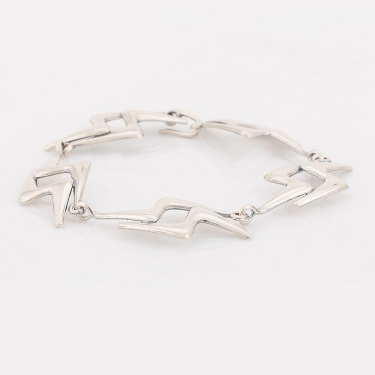 Viggo Wollny, silver bracelet.