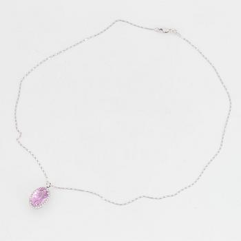 Kunzite and brilliant-cut diamond necklace.