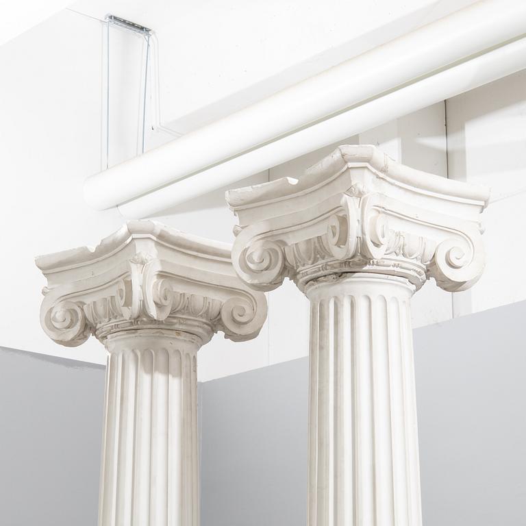 Columns a pair 20th century.