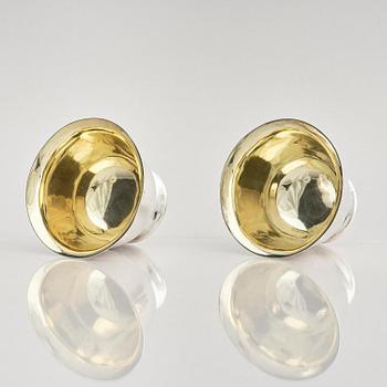 A pair of Swedish parcel-gilt silver dessert bowls with stand, mark of Gustaf Möllenborg, Stockholm 1830.