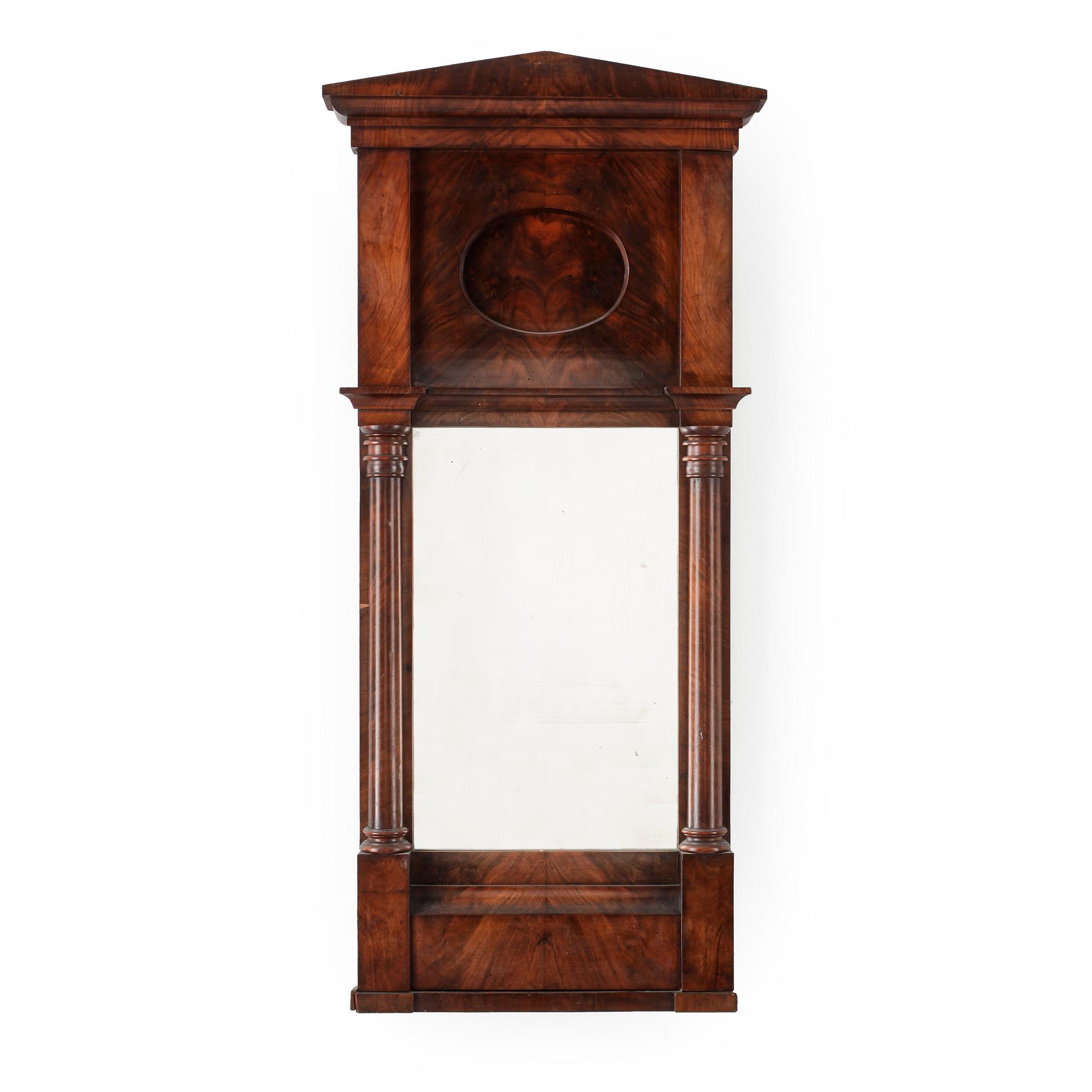 SPEGEL, empire, 1800-talets första hälft.