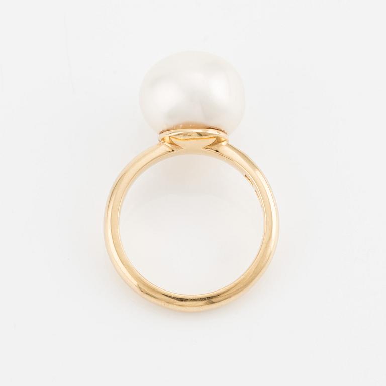 Ring, Strömdahls, gold with cultured pearl.