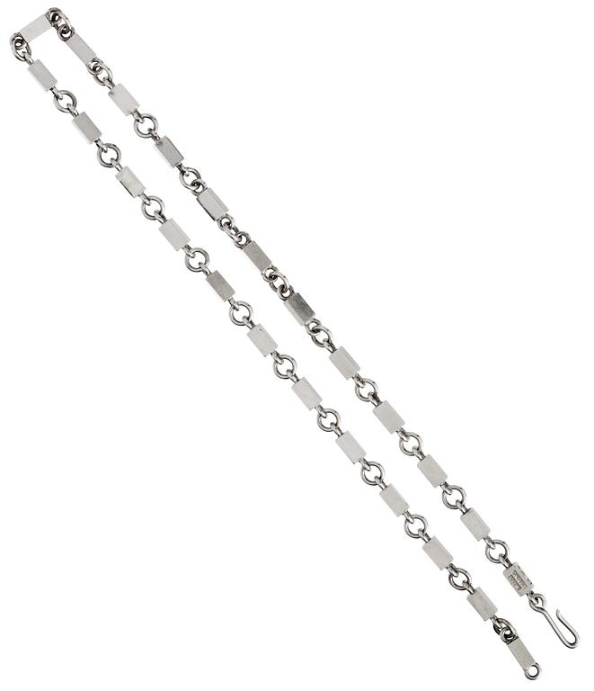 A Wiwen Nilsson sterling necklace, Lund 1956.