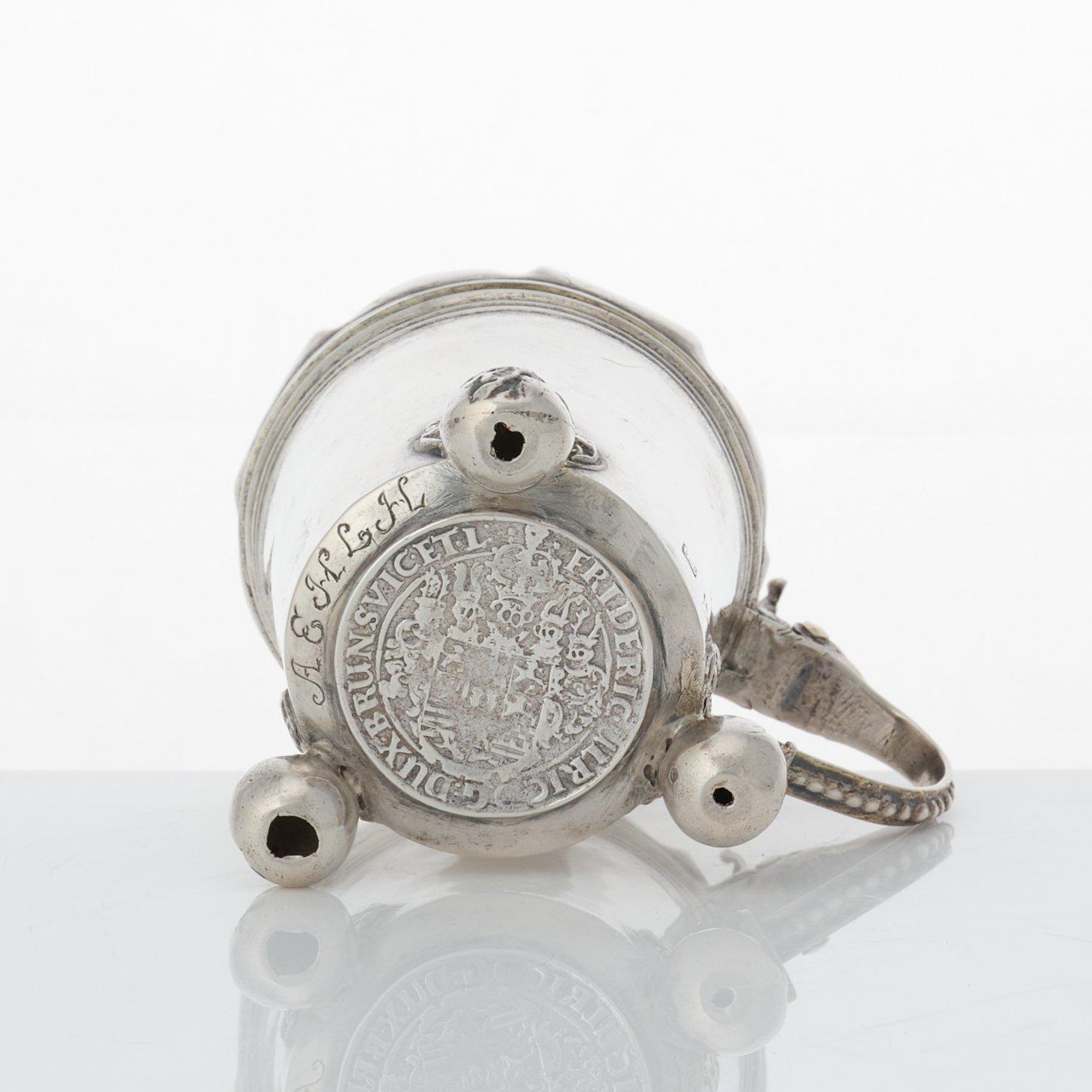 A Swedish late baroque parcel-gilt silver miniature tankard, mark of Thomas Beckman, Örebro (1727-1759 (1772)).