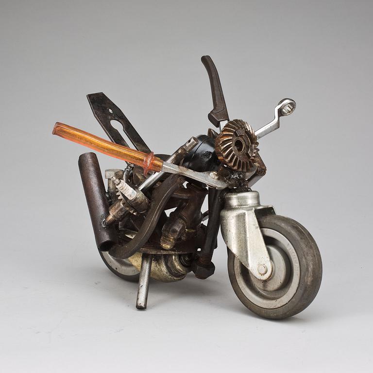 BOB PASTERKAMP, skulptur, monogramsignerad.