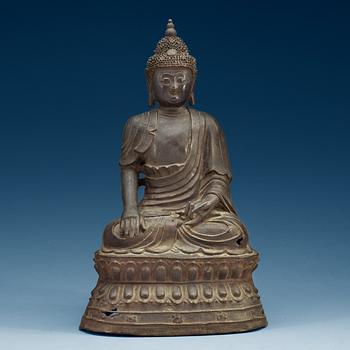 1519. A large Bronze Buddha, late Ming dynasty (1368-1644) with an inscription that corresponds to Jiajings 32'nd year (1553).