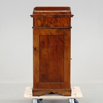 POTTSKÅP, Karl Johan, 1800-talets första hälft.