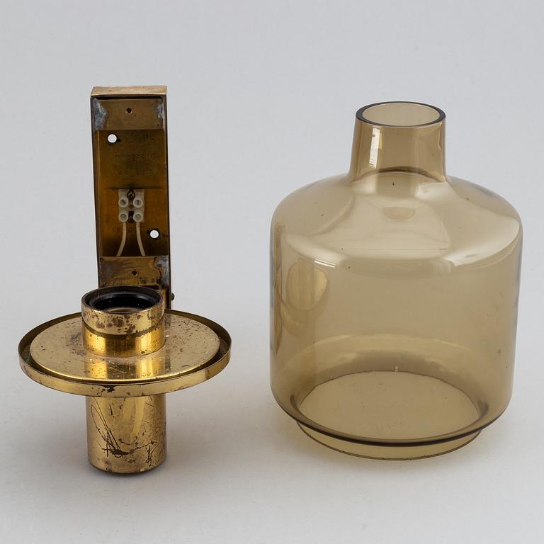 Hans Agne Jakobsson, vägglampa, "V222", Markaryd, 1900-talets andra hälft.