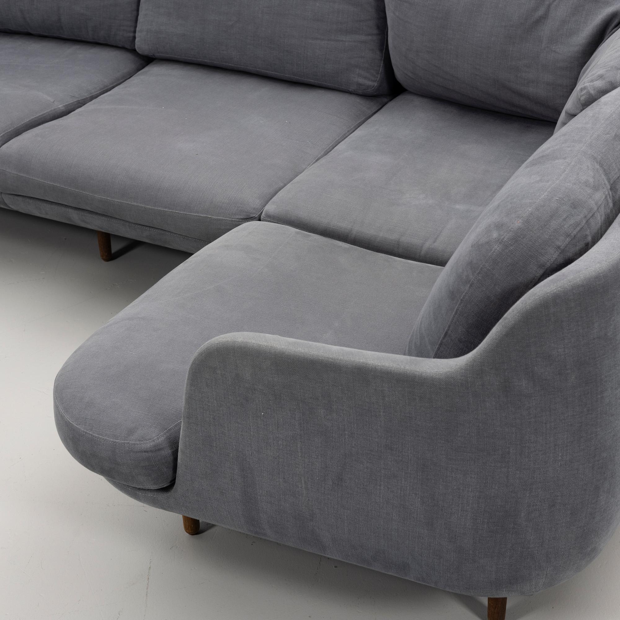 Jaime Hayon, a 'Lune' sofa, Fritz Hansen, Denmark, 21st century.
