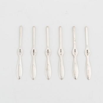 A set of silver lobster picks, mark of William Suckling Ltd, Birmingham 1940.