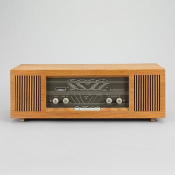 SKIVSPELARE OCH RADIO, His Master´s voice/Bang Olufsen och Conserton, Stockholm, omkring 1960.