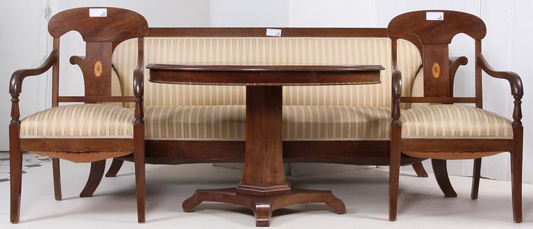 SALONGSGRUPP, 4 delar, Karl Johan-stil, 1900-tal.