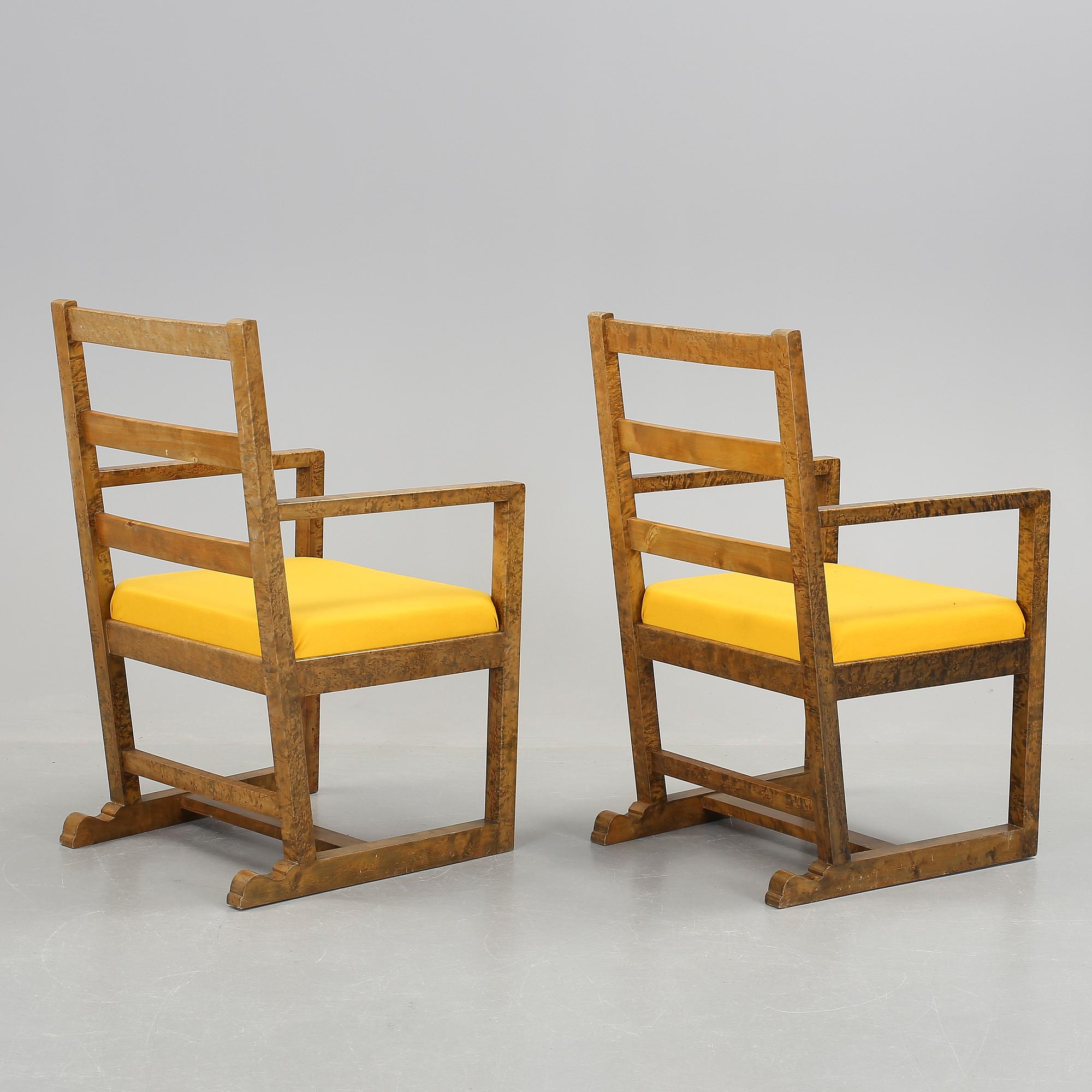 KARMSTOLAR, ett par art deco, 1920/30-tal.