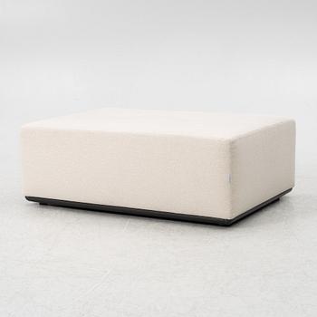 Ottoman, Molteni, Italy, contemporary.