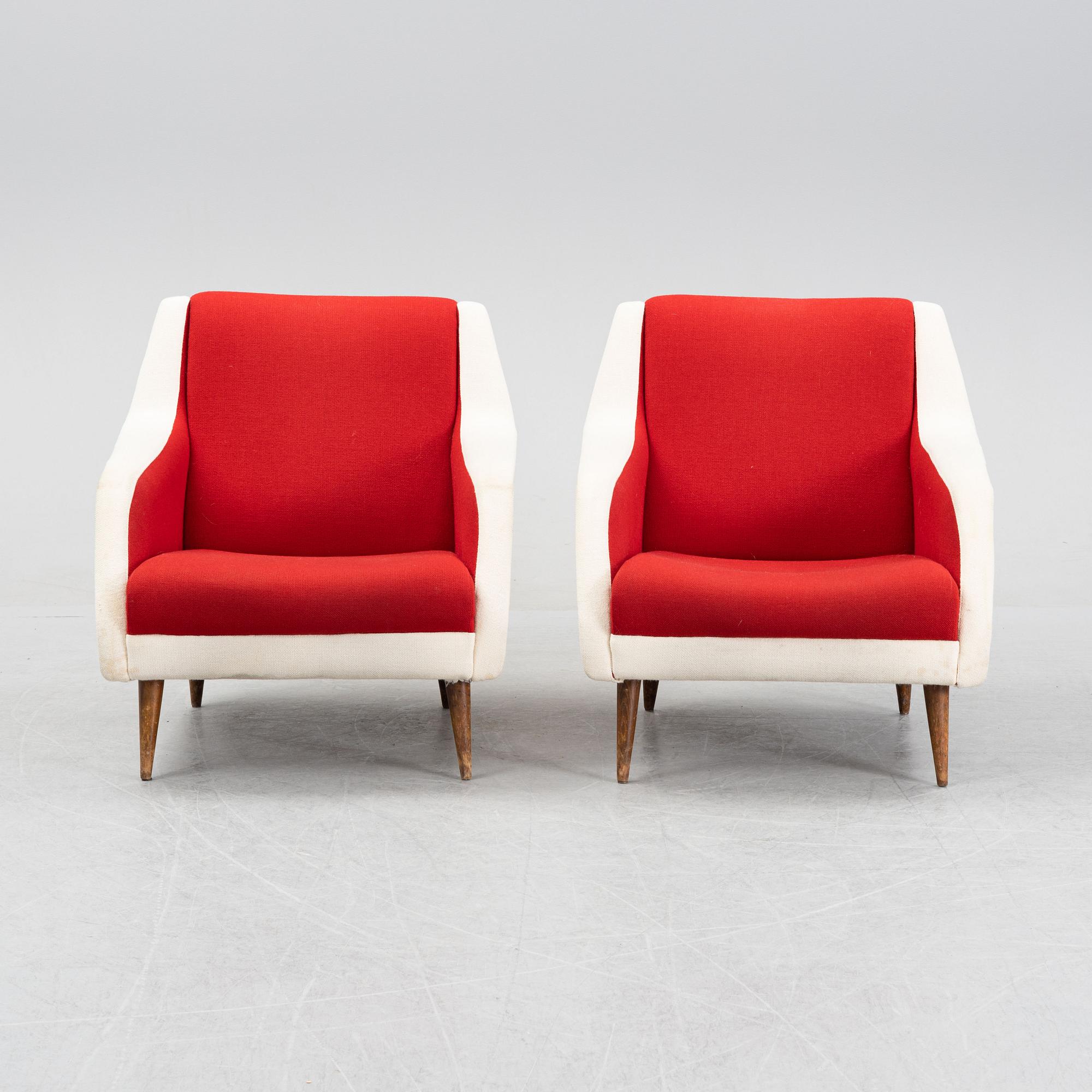 A pair of lounge chairs attributed to Gio Ponti, possibly for Cassina.