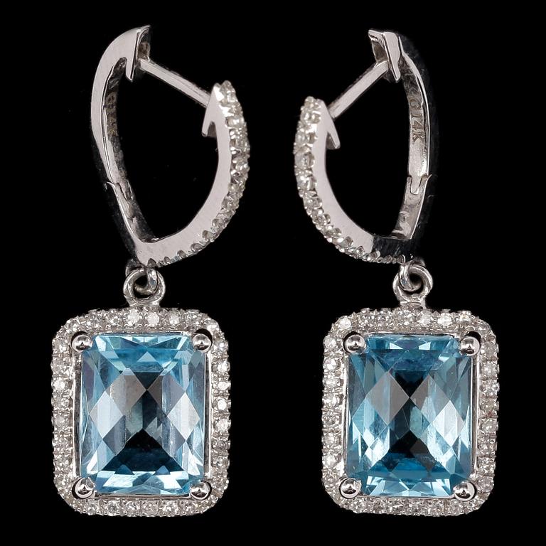ÖRHÄNGEN, ett par, 14k vitguld och blå topaser tot ca 5,7 ct med briljantslipade diamanter. Tot vikt ca 5,6 gram.