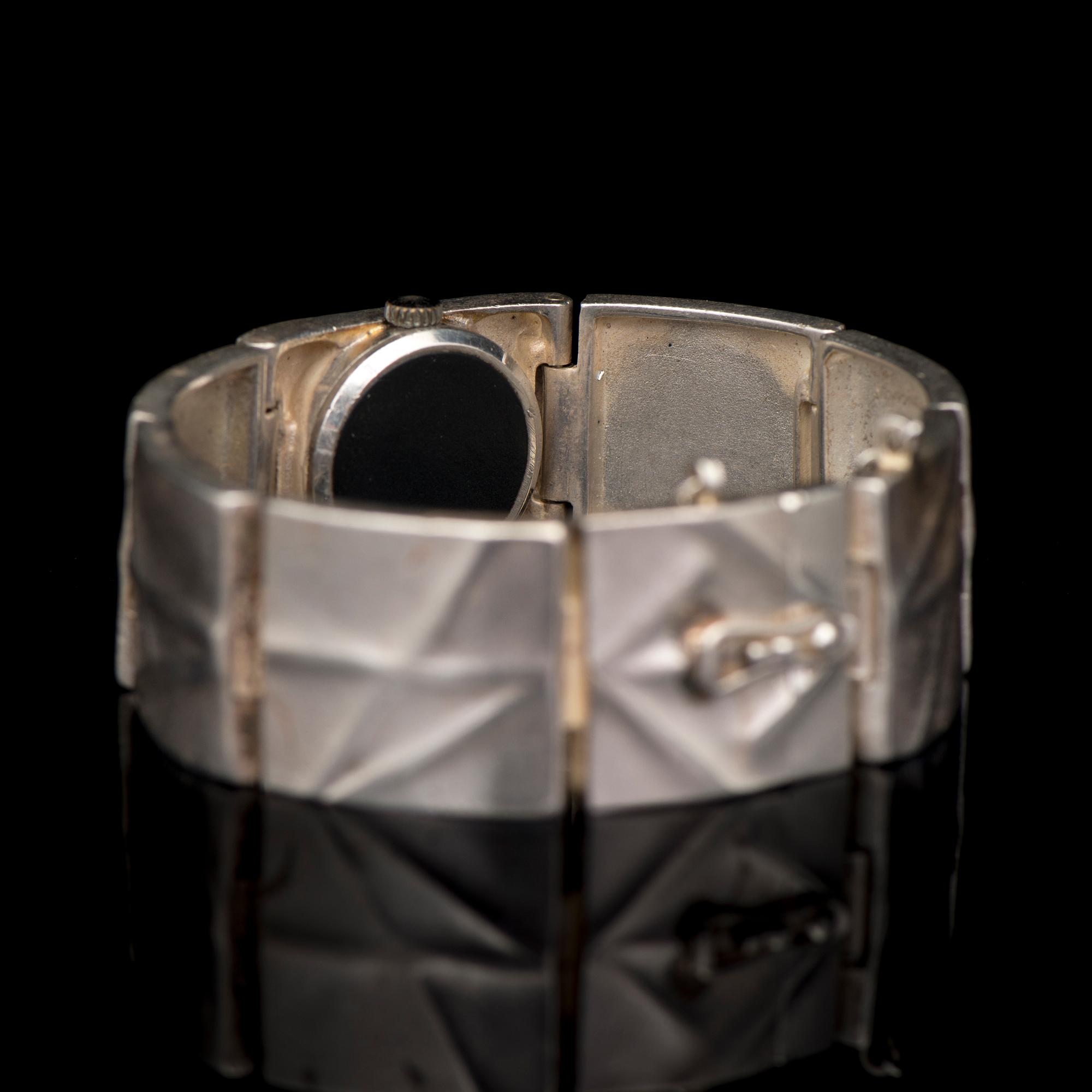 A BJÖRN WECKSTRÖM WRISTWATCH, "Istral", silver. Lapponia 1981.