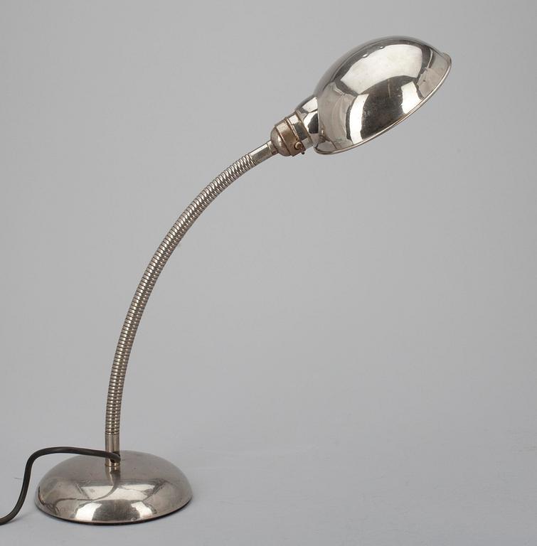 BORDSLAMPA, förnicklad metall, 1900-talets mitt.