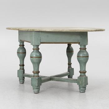 Drop-leaf table, 18th century.