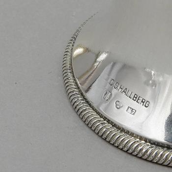 PARTI SILVER, 5 st, däribland C G Hallberg, Stockholm, 1900-talets första hälft, vikt ca 462 gram.