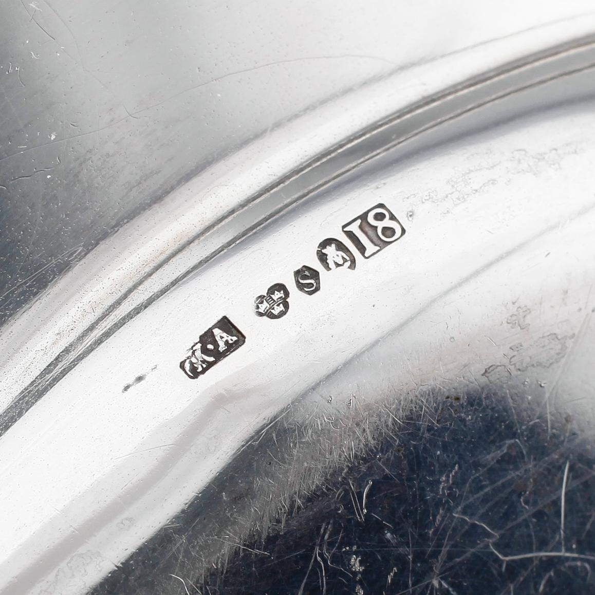 FAT samt UNDERLÄGG, 10 delar, silver, 1900-tal. Vikt ca 790 gram.