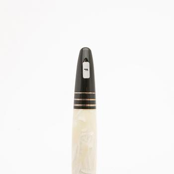 Montblanc, fountain pen, Writer's Edition, “F. Scott Fitzgerald”, Germany, 2002.