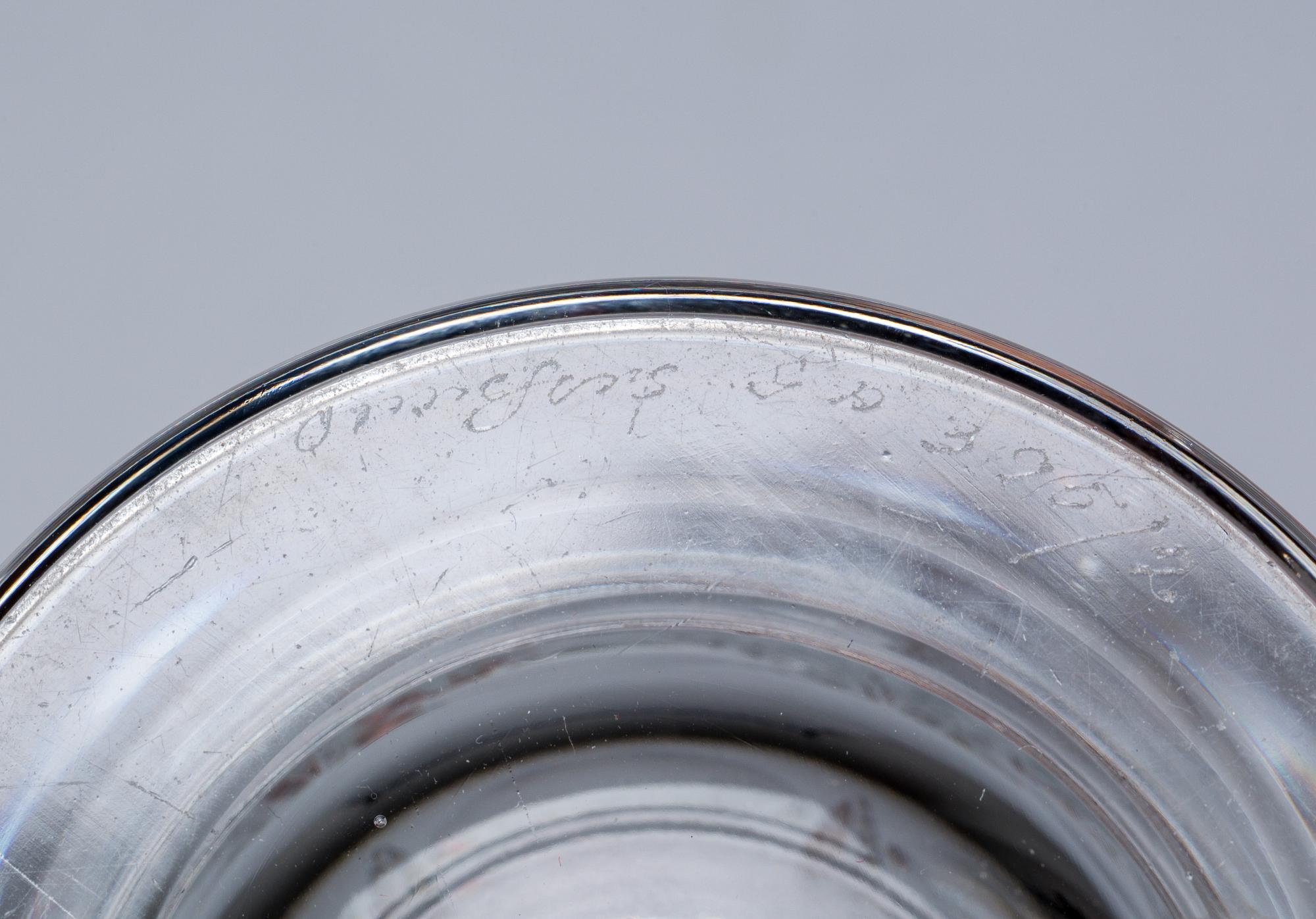 VASER, 2 st, glas, Simon Gate för Orrefors, modellen formgiven 1934.