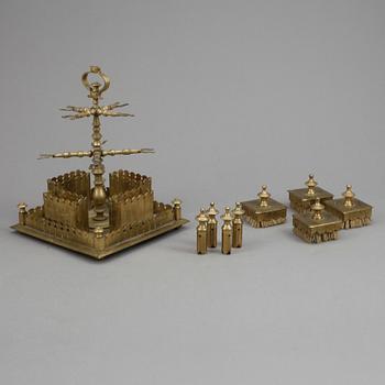 BRIDGESTÄLL med BORSTAR, mässing, 1900-tal.