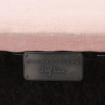 Josef Frank, a model 703 sofa, Firma Svenskt Tenn, ca. 2018.