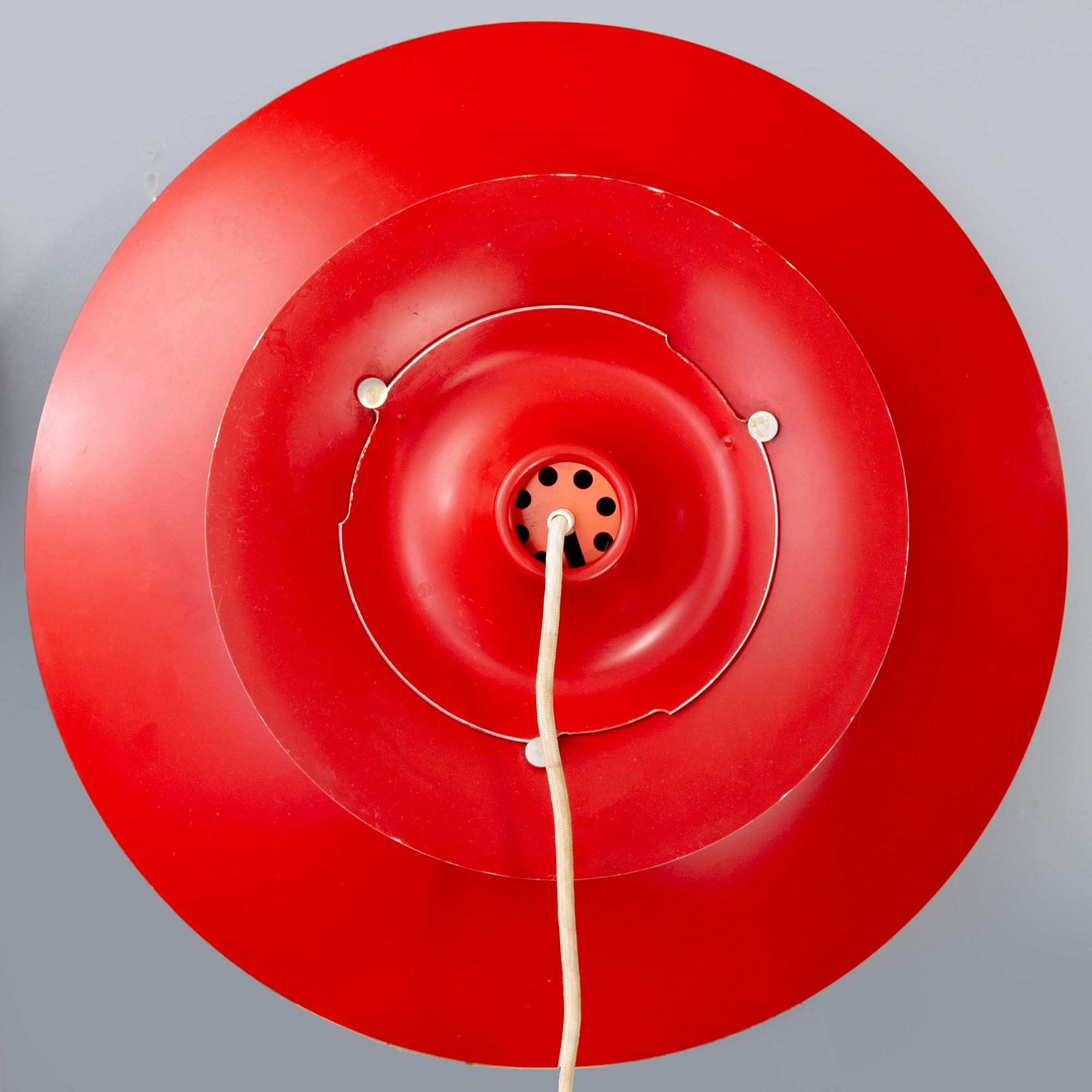 Poul Henningsen, taklampa, "PH 5", Louis Poulsen, Danmark, 1970-tal.