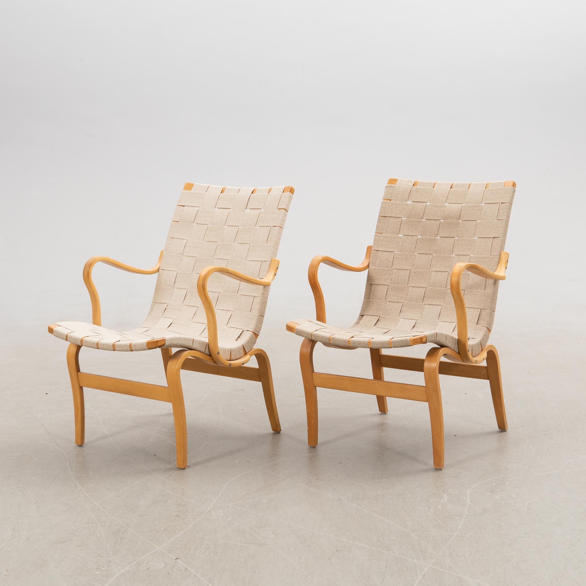 Bruno Mathsson, Fåtöljer/Karmstolar ett par, "Eva" Firma Karl Mathsson sent 1900-tal.