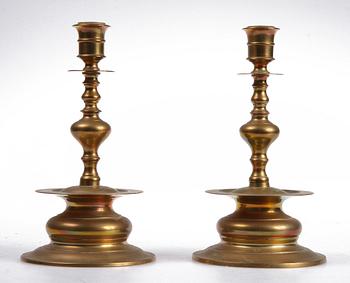 LJUSSTAKAR, ett par, Gusum, 1900-tal.