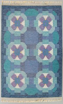 A CARPET,  flat weave, signed IS (Ingegerd Silow), around 230x166 cm.