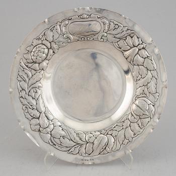 Presenterfat, silver, barockstil, GAB, Stockholm, 1943.