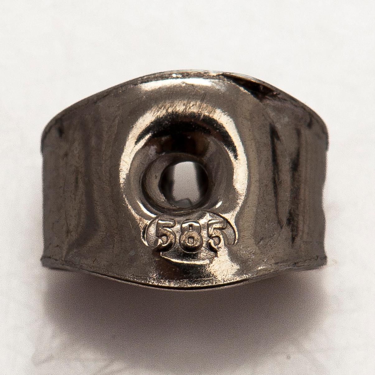 Korvakorut, briljanttihiotut timantit yhteensä 1,48 ct, 14K valkokultaa.
