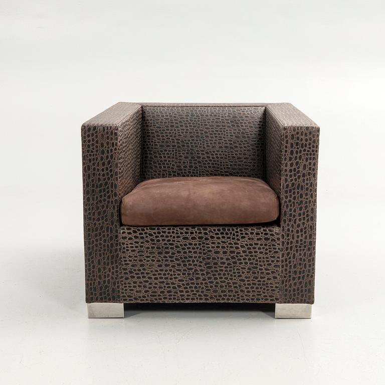 Rodolfo Dordoni, armchair, Minotti. "Suitcase", Italy, 1990s.