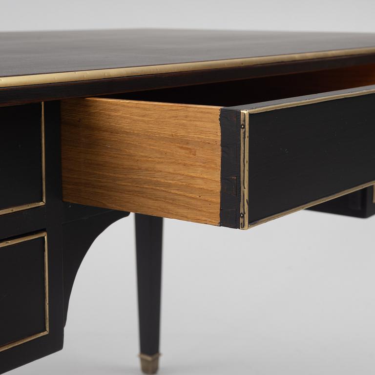 Skrivbord, gustaviansk stil, tidigt 1900-tal.