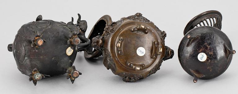 RÖKELSEKAR, 3 st, brons, mässing. Kina. 1800/1900-tal.