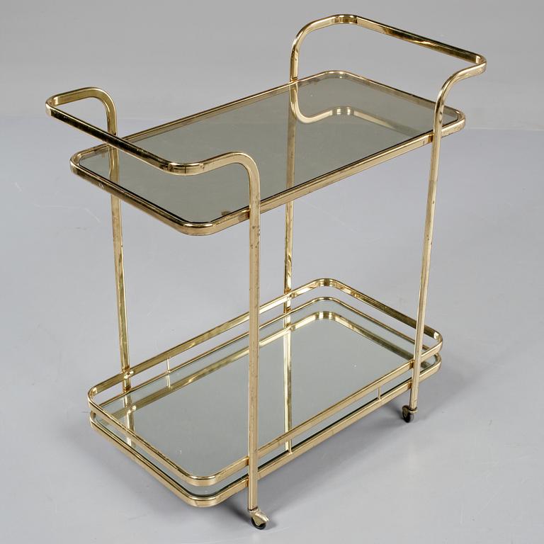 SERVERINGSVAGN, 1900-talets fjärde kvartal.