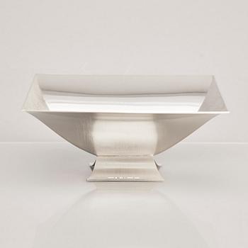 A sterling silver bowl, mark of Rolf Lindståhl, Stockholm 2010.