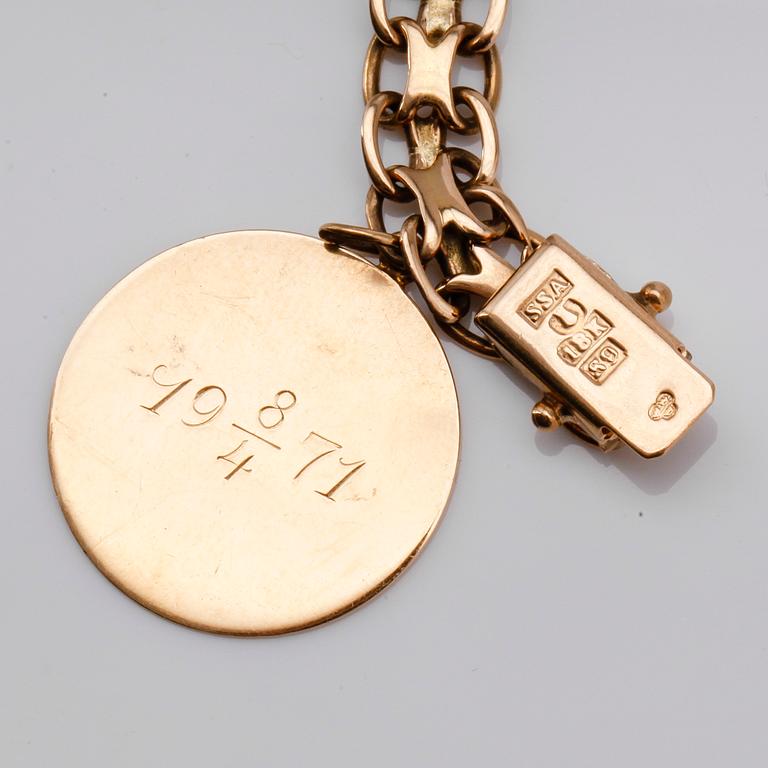 ARMBAND, 18K guld, svenska stämplar, 1968. Vikt ca 15 g.