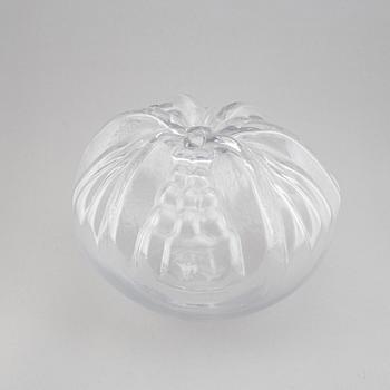 Lars Hellsten, attributed to. A pumpkin glass sculpture.