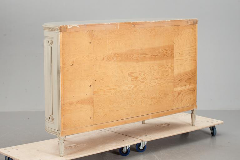 SIDEBOARD, gustaviansk stil, 1900-tal.