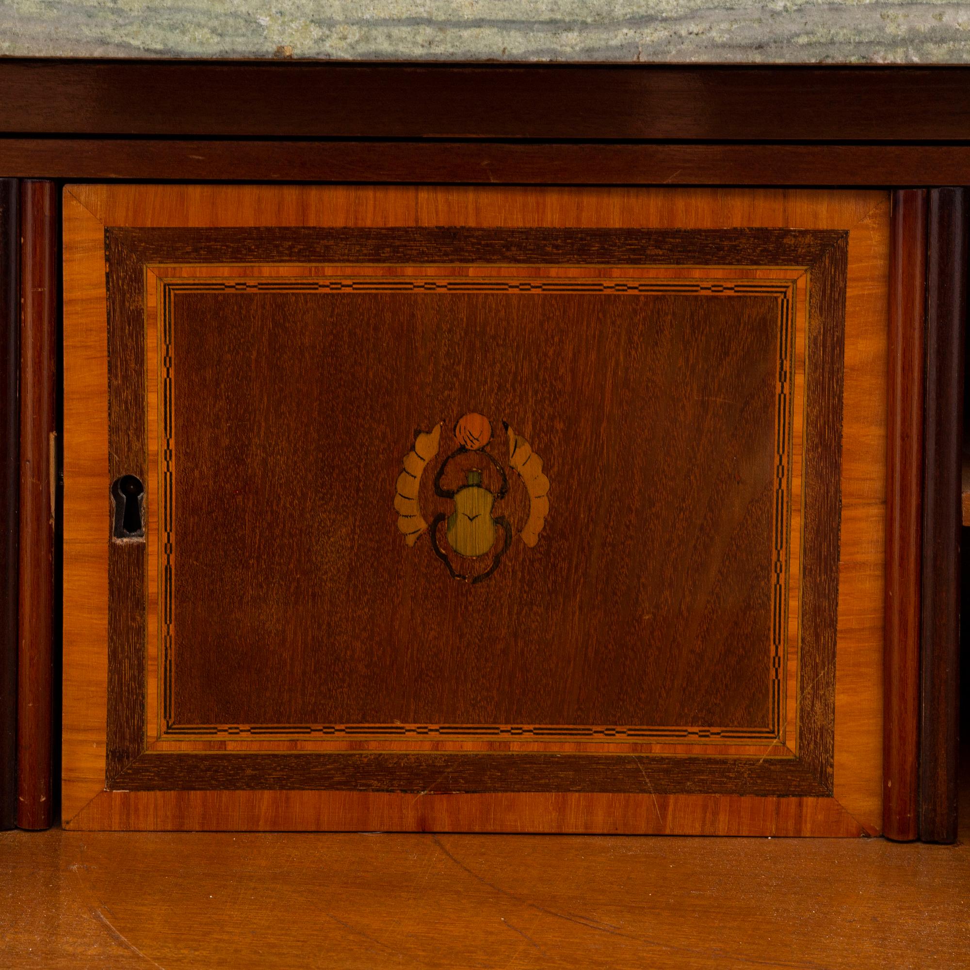 CHEST OF DRAWERS, gustavian style, first half of the 20th century.