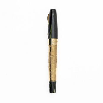 Montegrappa, reservoirpenna, "St Andrews", 18 k guld, numrerad 00/18.