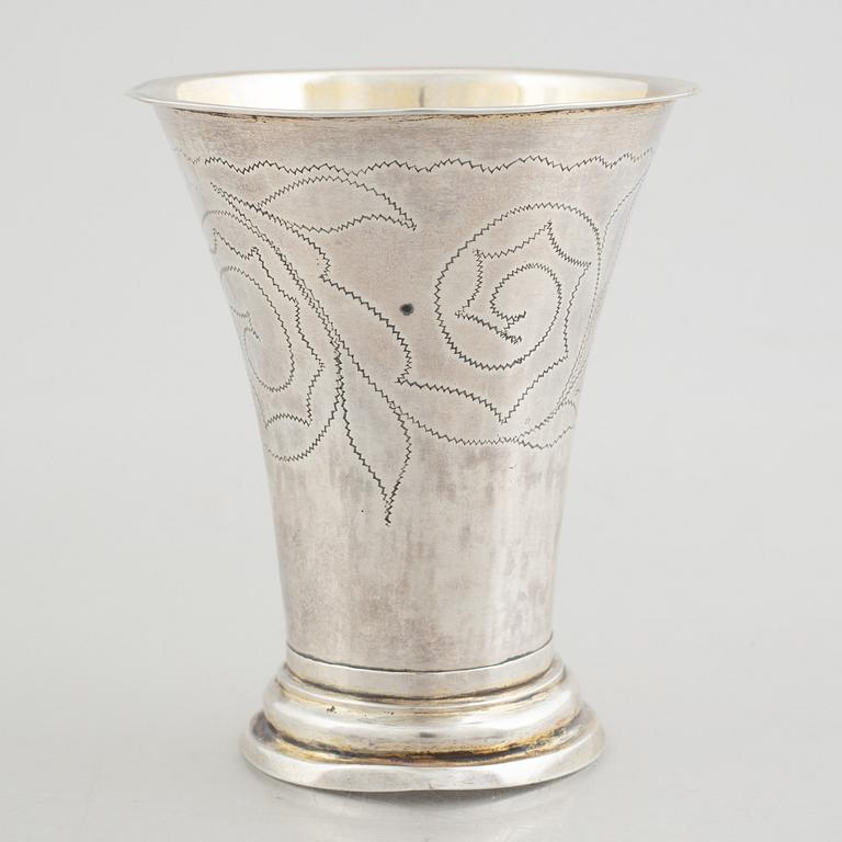A Swedish silver beaker, mark of Johan Petter Hörling, Enköping 1817.