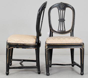 STOLAR, ett par, gustaviansk provinsarbete, 1800-talets första hälft.