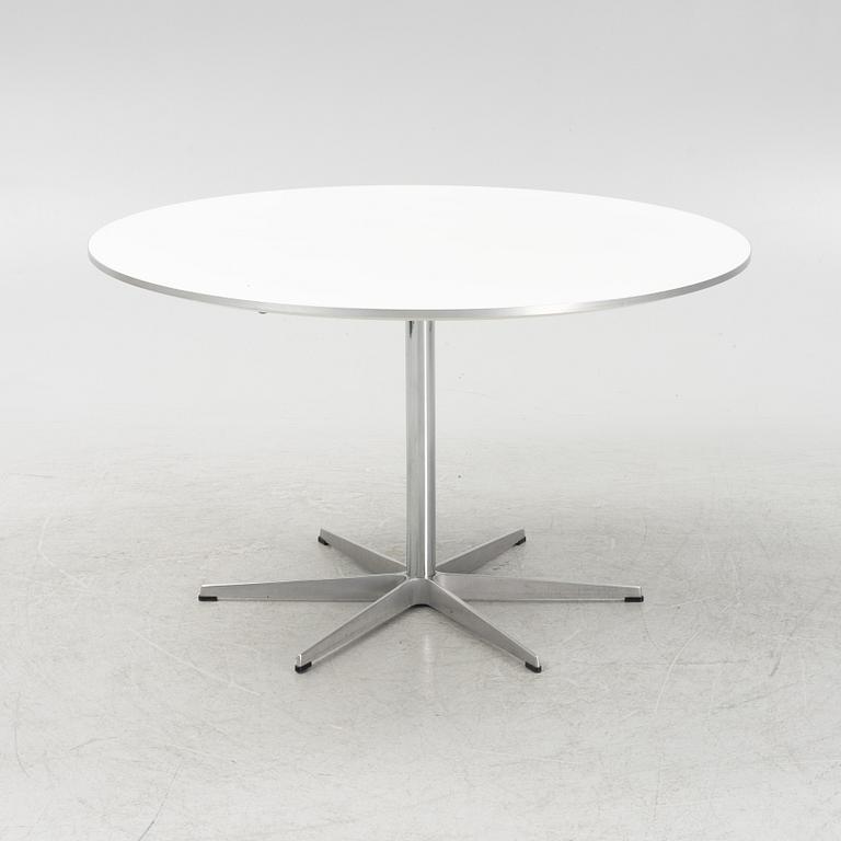 Arne Jacobsen, a 'Circular/B825' dining table, Fritz Hansen, Denmark, 1986.