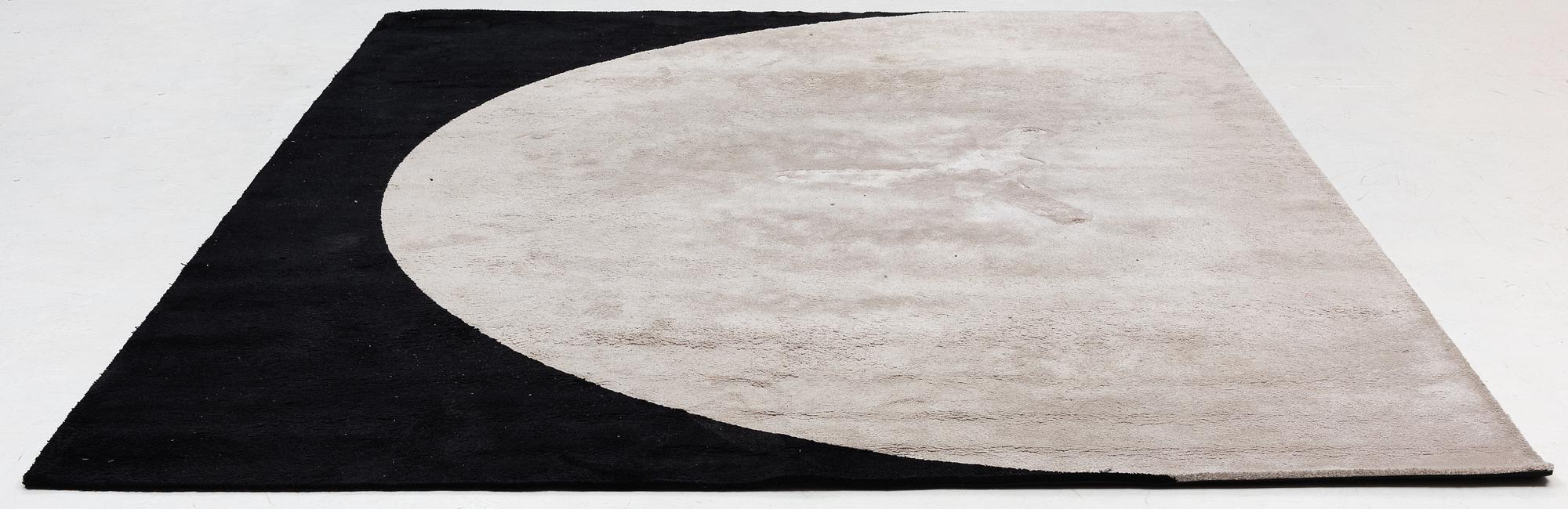 Rodolfo Dordoni, Matta, "Dibbets Circle", Minotti, Italien. ca 350 x 250 cm.